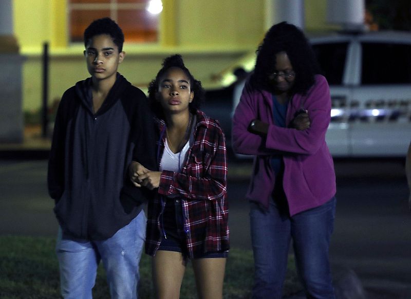 Los estudiantes buscan refugio