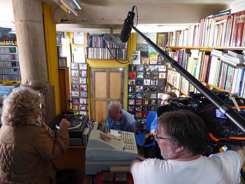 En la tienda de discos Reciclaje