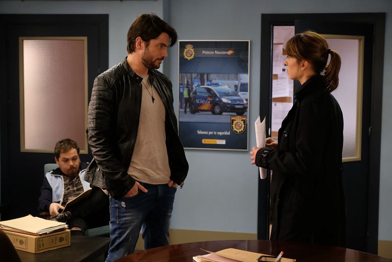 Alicia Ocaña con Iker Lemos