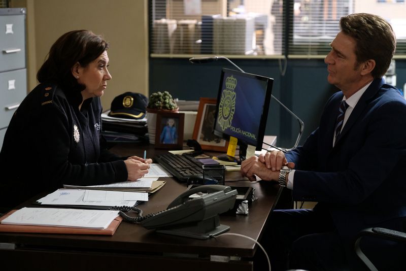 Miralles y Bremón conversan en comisaría