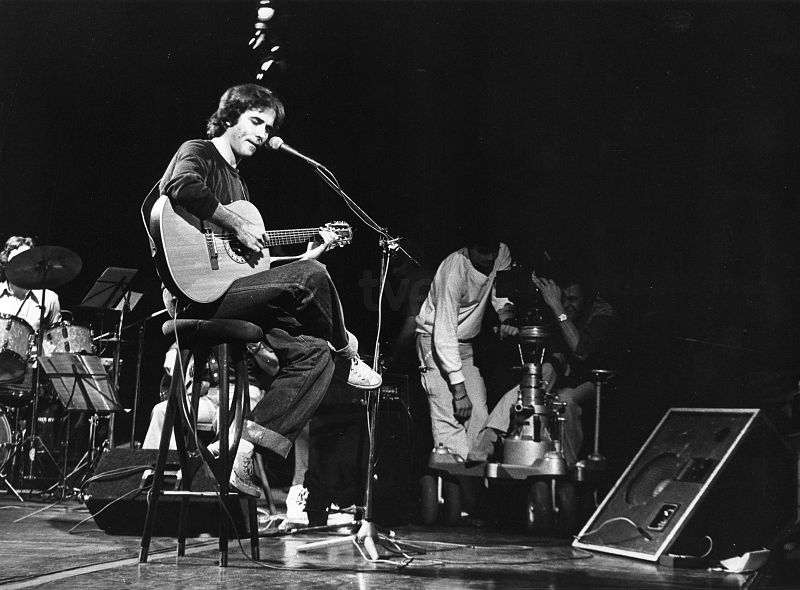 1978 Joan Manuel Serrat EN EL AIRE