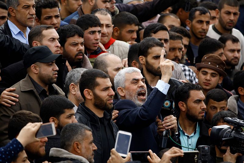 El líder de Hamas, Yahya Sinwar, en las manifestaciones junto a la frontera entre Gaza e Israel