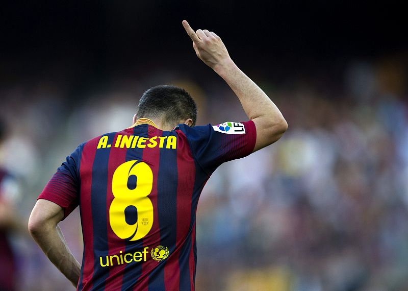 Su gol en el Mundial de Sudáfrica le hizo ganarse el cariño del público en todos los campos de España.