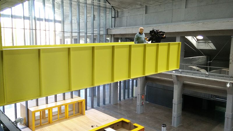 El realizador Enrique Pérez Cabezas durante la grabación en La Nave de Madrid