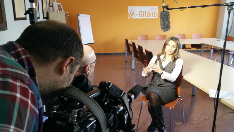 Iván Bayó y Curro Aguilera durante la entrevista a Sara Giménez