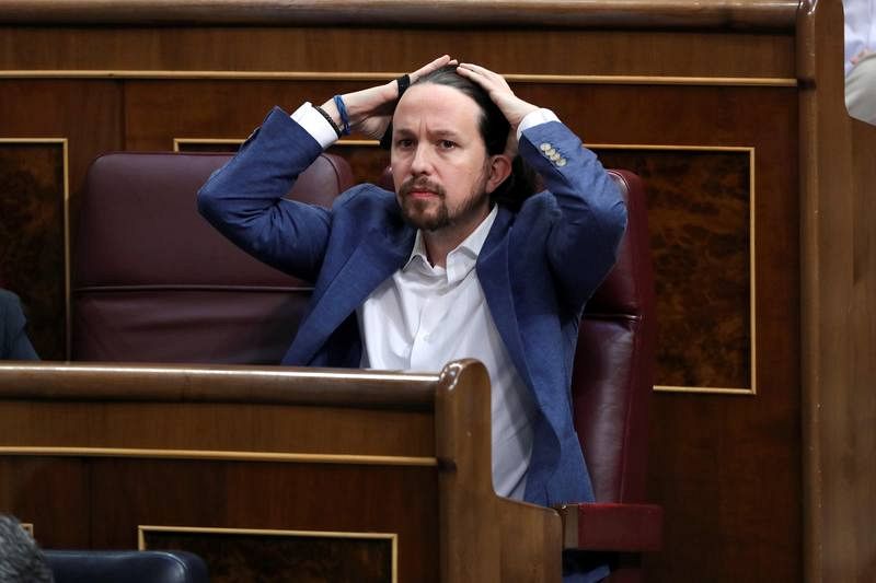Pablo Iglesias momentos antes de reanudarse el debate