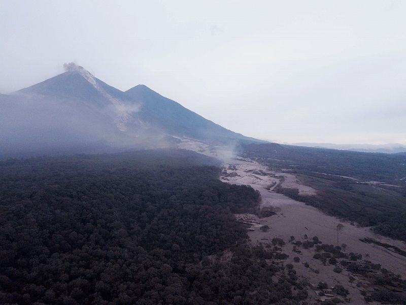 La erupción más violenta del volcán 'Fuego' en Guatemala