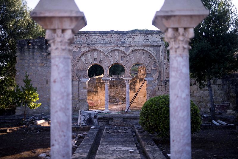 María Teresa Lizaranzu, embajadora delegada permanente de España en la Unesco, ha dicho que Medina Azahara es "un ejemplo único de ciudad califal dentro del ámbito europeo y es parte de nuestro legado andalusí del que estamos muy orgullosos"