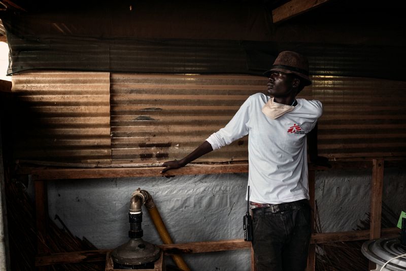 Bea Gadet Lam, miembro de MSF en el hospital de Bentiu, encargado del saneamiento de agua.