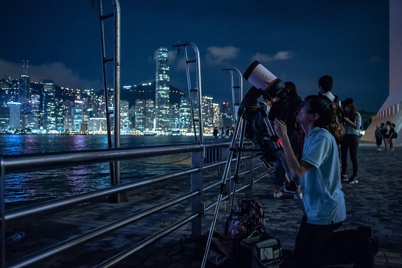 Eclipse de Luna en Hong Kong