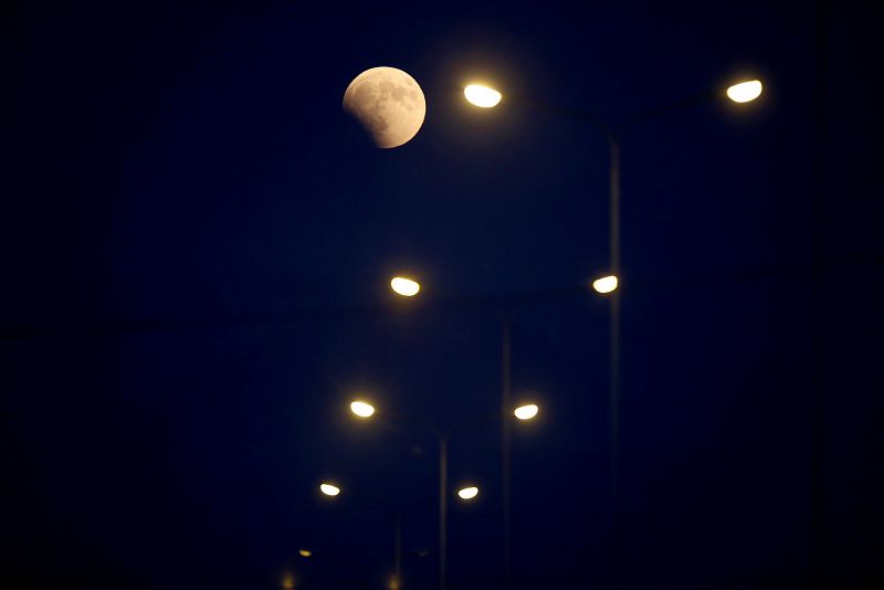 Eclipse de Luna en Albania