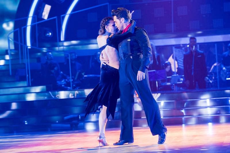  "Set fire to the rain"