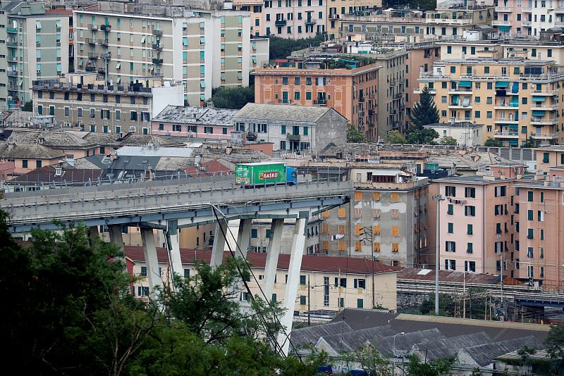 Decenas de muertos en el derrumbe de un viaducto en Génova