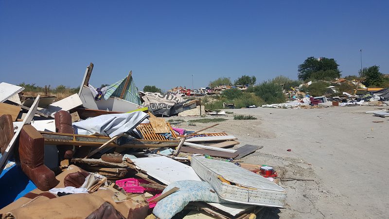 Sólo se llevaron lo imprescindible para no trasladar a los pisos plagas de cucarachas