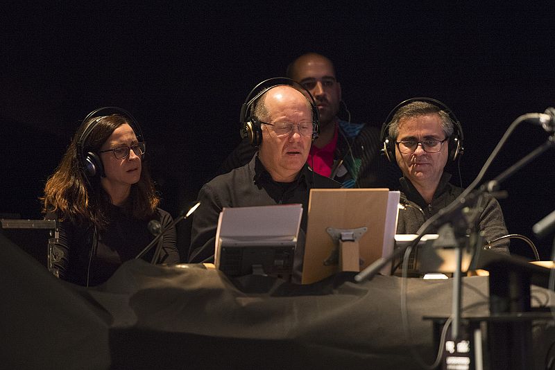 Mayca Aguilera, Benigno Moreno y Miguel Ángel Coleto, en un momento de la representación.