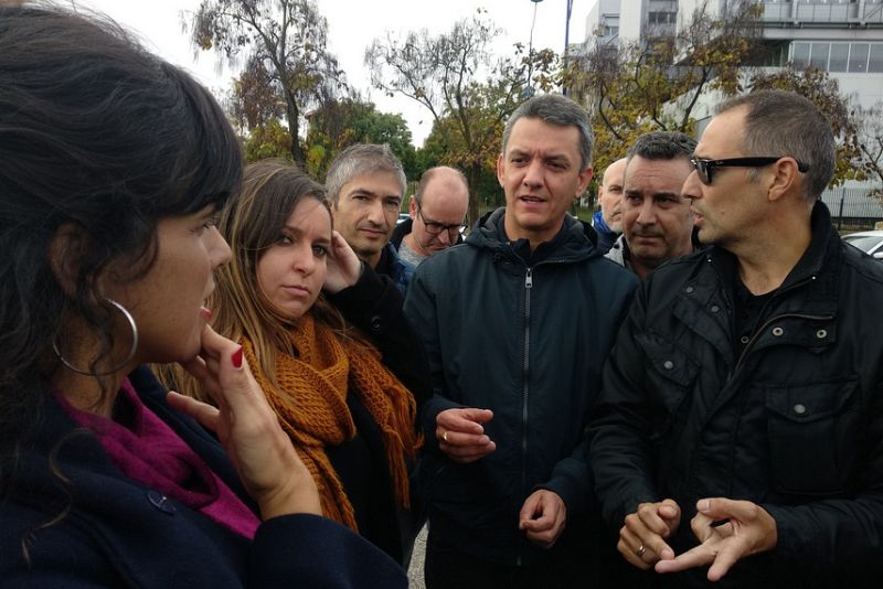 Rodríguez se compromete con los taxistas