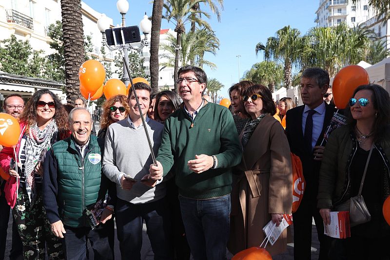 Arrimadas y Marín pasean por Cádiz