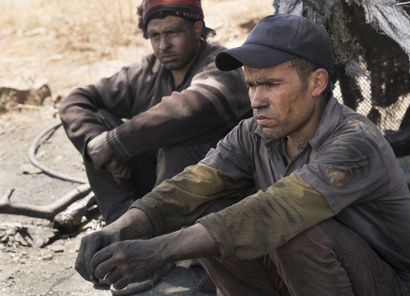 Mineros marroquíes esperando