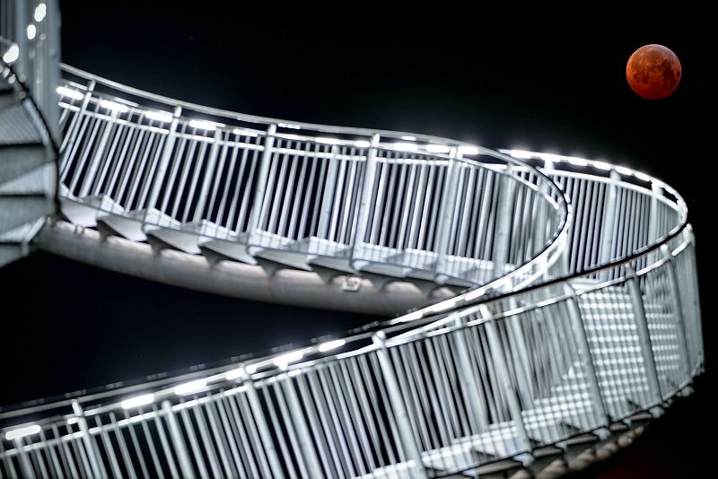 Lunar eclipse in Duisburg