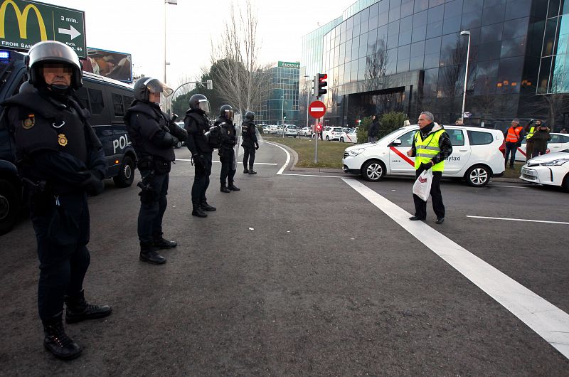 Tercera jornada de huelga de taxis en Madrid