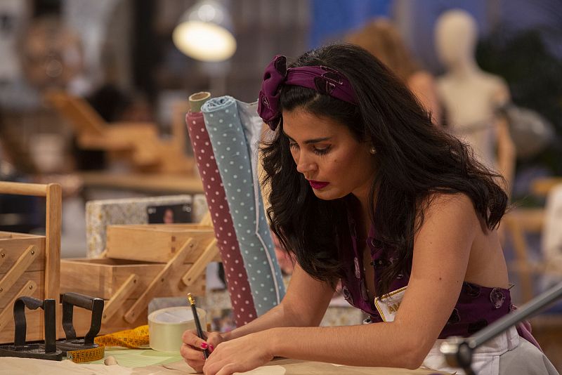 Amparo, aprendiz del programa, durante la prueba