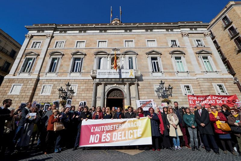 Concentración en Barcelona contra el juicio del 'procés'