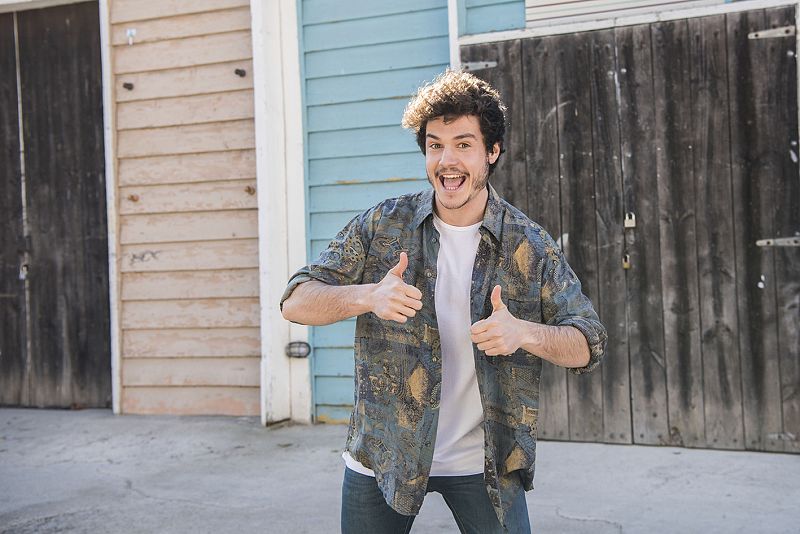 Miki durante el rodaje del videoclip de 'La venda'