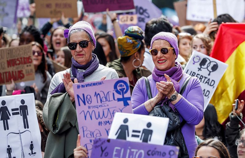 Concentración convocada por los sindicatos CCOO y UGT en Madrid, con motivo de la huelga feminista convocada para este viernes en toda España, en el Día Internacional de la Mujer.
