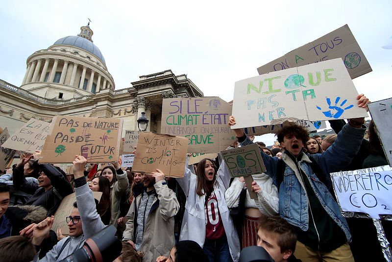 París se suma a la huelga por el clima