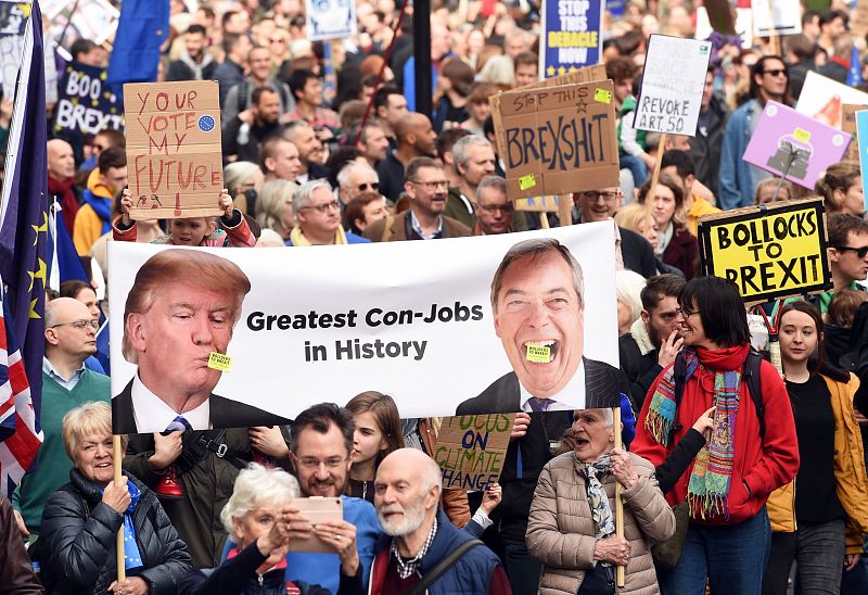 Multitudinaria marcha en Londres para reclamar que el 'Brexit' sea sometido a un nuevo referéndum