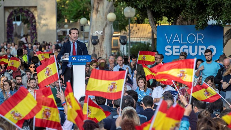 Casado hace campaña en Murcia