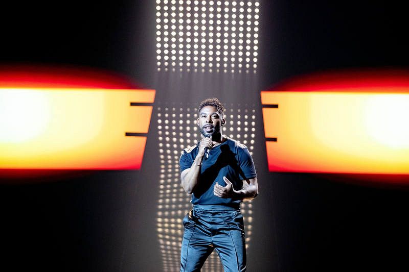  John Lundvik (Suecia) en su primer ensayo en Eurovisión 2019