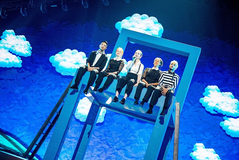 Leonora (Dinamarca) en su primer ensayo en Eurovisión 2019