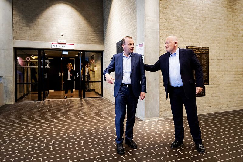 Weber y Timmermans debaten en Ámsterdam