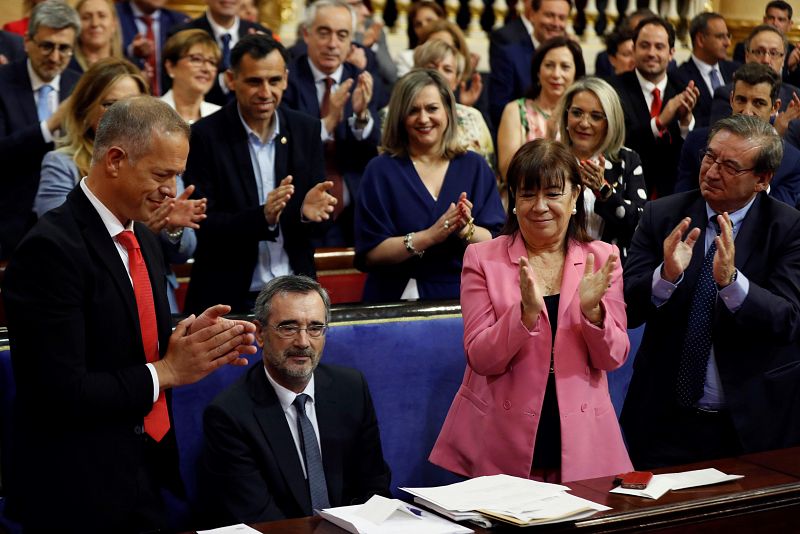 La XIII legislatura echa a andar con la primera sesión del Congreso y el Senado