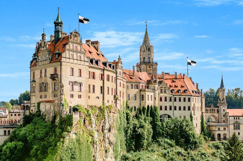 Palacio de Sigmaringen, costado del Danubio.