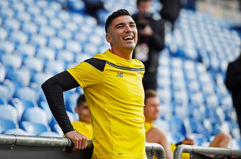 Fotografía de archivo, tomada el 17/05/2016, de José Antonio Reyes durante un entrenamiento del Sevilla en el estadio St. Jakob-Park de Basilea, Suiza