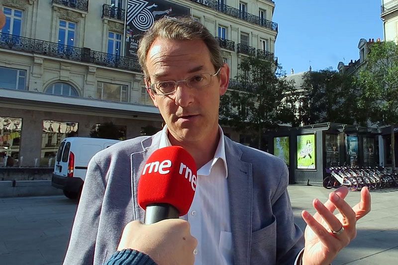 Jean-Louis Fontaine, guía de Angers.