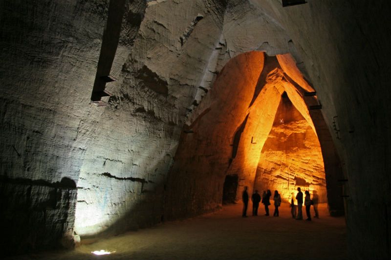 Interior de la cantera de Le Mystère des Faluns.