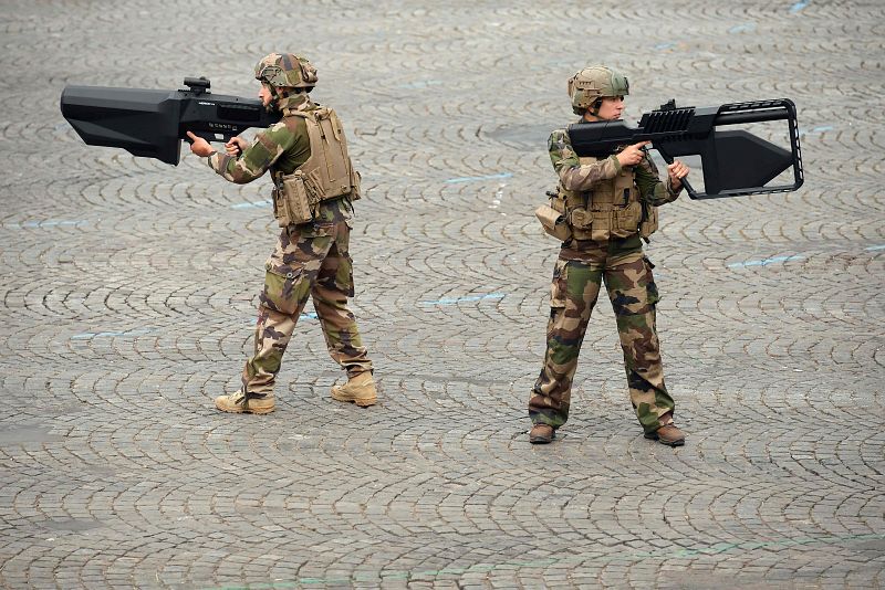 Soldados franceses durante una maniobra militar