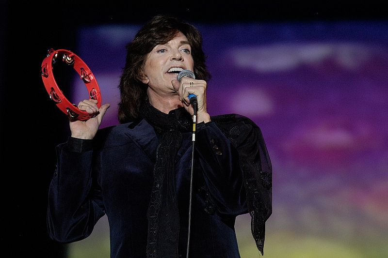 El cantante español Camilo Sesto en un concierto en Quito, Ecuador, en 2008.