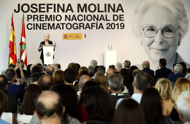 La directora de cine y guionista Josefina Molina agradece el Premio Nacional de Cinematografía 2019