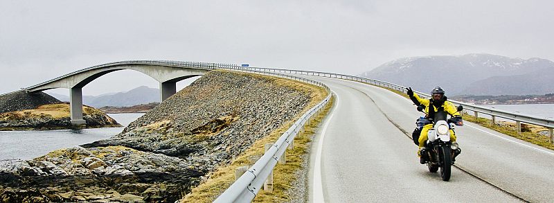 Miquel Silvestre, en una 9ª Temporada que recorre las Carreteras Extremas de Marruecos y Noruega