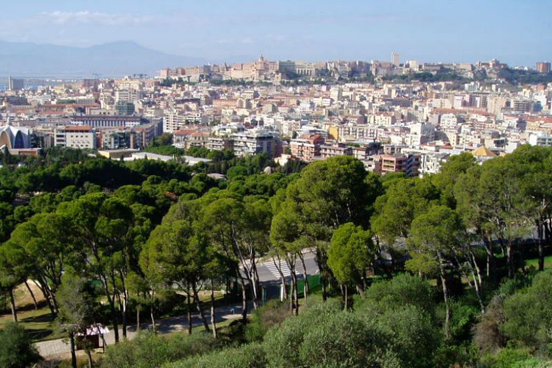 Cagliari desde el mirador del monte Urpinu.