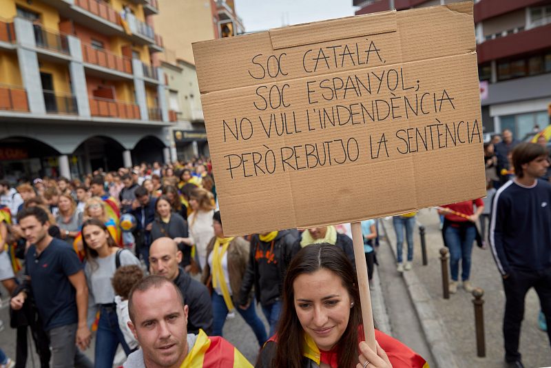 Huelga general en Cataluña en protesta por la sentencia del procés