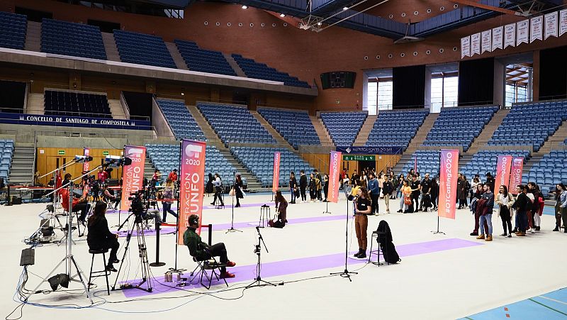 Tres colas, tres jurados en la Fase 1 del casting OT 2020 en Santiago de Compostela