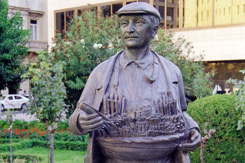 Monumento a los cuchilleros de Albacete.