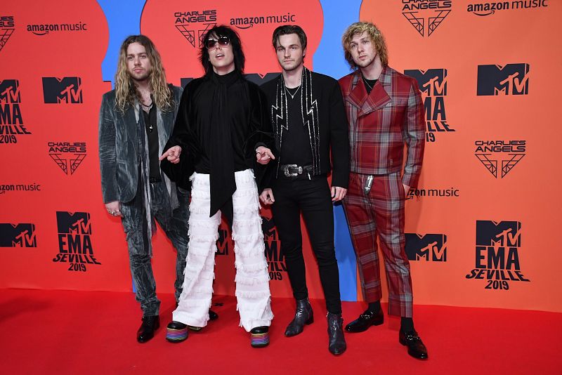 Los integrantes de la banda británica The Struts