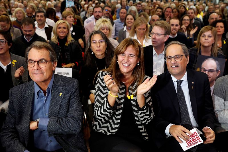 Torra y Mas acompañan a Borràs en el cierre de campaña de JxCat