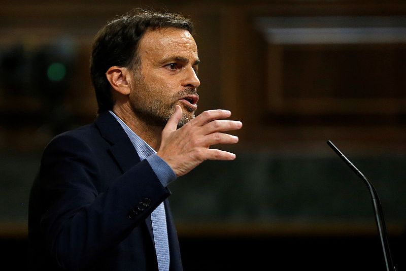 El portavoz de En Comú-Podem, Jaume Asens, durante su intervención ante el pleno del Congreso de los Diputados